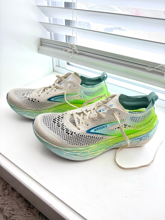 Brooks Shoes - Brooks Hyperion Elite PB 4